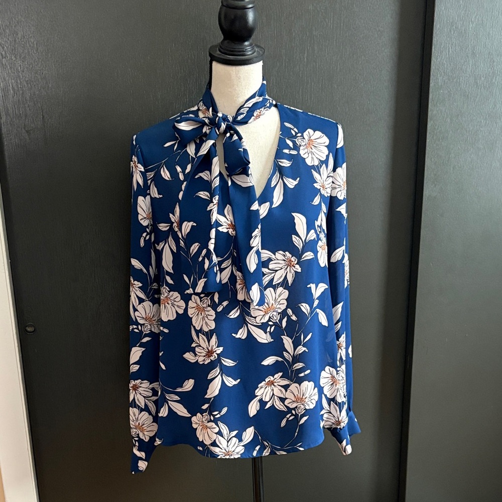 Bar III Navy Floral Blouse